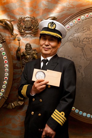 6388384243_03fdfab625_b Captain Seog Seok IMO awards bravery at sea samho jewelry