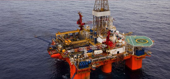 banner_06 Transocean semisubmersible drilling rig offshore