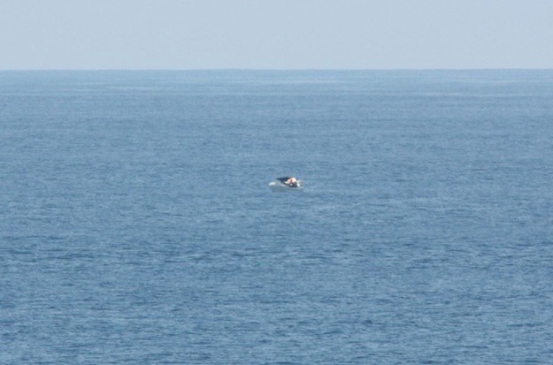 7_stranded_panamanian_fishing_vessel_fifty_cent_as_sea_10_march_2012-1