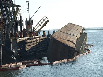 texas-city-2004-capsized-barge_noaa Barge NMS 1477