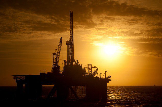 shutterstock_61875859 offshore drilling sunset semisubmersible